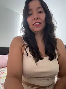 emely sexx20 online show from 06/30/26, 10:44