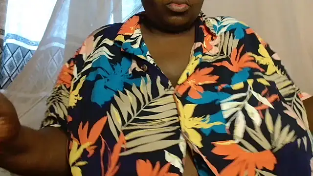titi fiesta online show from 04/24/26, 06:27