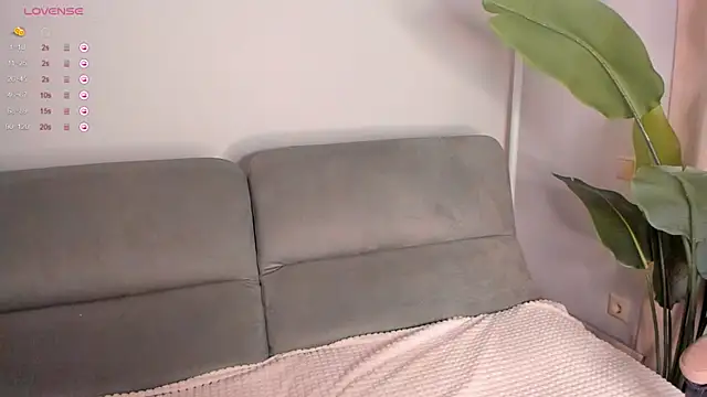 helen ramsay online show from 10/17/25, 03:14