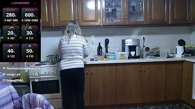 JennaDeluxe online show from 04/17/26, 04:10