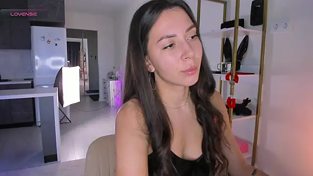 Snapshot of princess_ashley_ chatting on 06/23/26, 01:09 princess ashley online show from 06/23/26, 01:09
