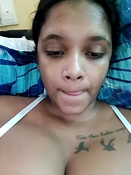 Indianqueen03 online show from 04/18/26, 12:20