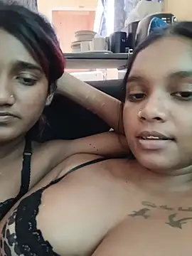 Indianqueen03 online show from 06/12/26, 12:15