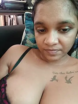 Indianqueen03 online show from 06/28/26, 11:27