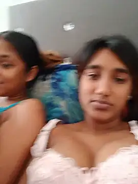 Indianqueen03 online show from 07/23/26, 10:46