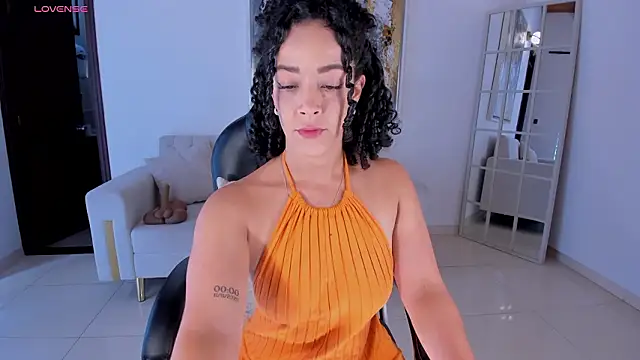 AlessaRomero online show from 03/17/26, 07:50