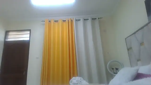 Fine assie online show from 02/26/25, 02:57