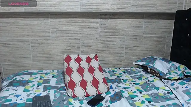 Snapshot of pretty_cristal69 chatting on 01/26/25, 10:13 pretty cristal69 online show from 01/26/25, 10:13