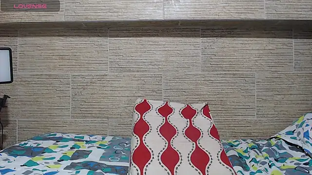 Snapshot of pretty_cristal69 chatting on 01/31/25, 10:52 pretty cristal69 online show from 01/31/25, 10:52