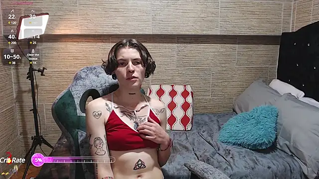 Snapshot of pretty_cristal69 chatting on 02/15/25, 02:44 pretty cristal69 online show from 02/15/25, 02:44