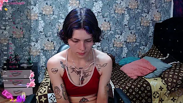 Snapshot of pretty_cristal69 chatting on 04/26/26, 03:32 pretty cristal69 online show from 04/26/26, 03:32
