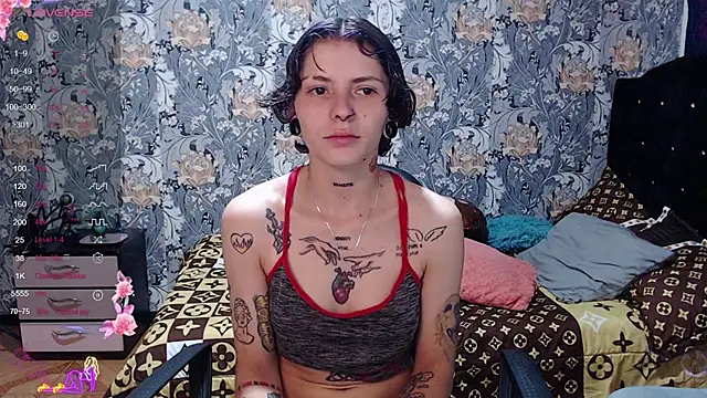 Snapshot of pretty_cristal69 chatting on 05/01/26, 12:54 pretty cristal69 online show from 05/01/26, 12:54