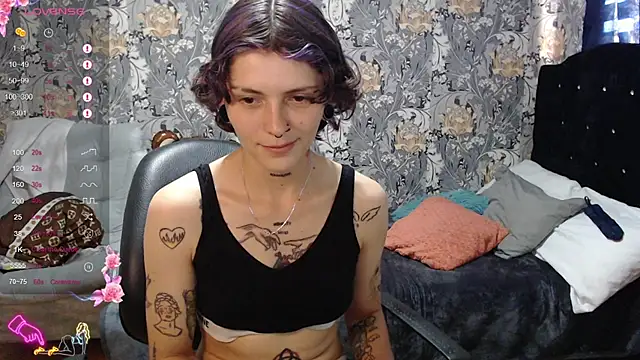 Snapshot of pretty_cristal69 chatting on 05/05/26, 09:45 pretty cristal69 online show from 05/05/26, 09:45