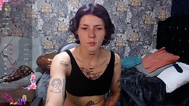 Snapshot of pretty_cristal69 chatting on 05/08/26, 12:38 pretty cristal69 online show from 05/08/26, 12:38