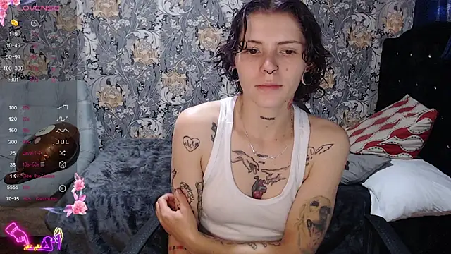Snapshot of pretty_cristal69 chatting on 05/17/26, 12:56 pretty cristal69 online show from 05/17/26, 12:56