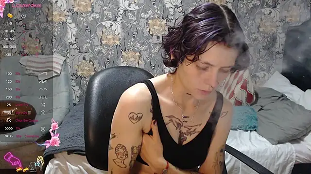 Snapshot of pretty_cristal69 chatting on 06/02/26, 11:18 pretty cristal69 online show from 06/02/26, 11:18
