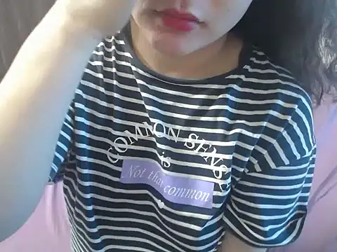 Mochi Soft online show from 10/03/25, 01:13