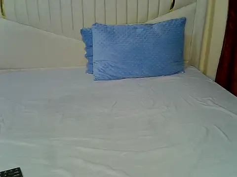 Snapshot of Noble_Amara chatting on 03/04/25, 07:41 Noble Amara online show from 03/04/25, 07:41