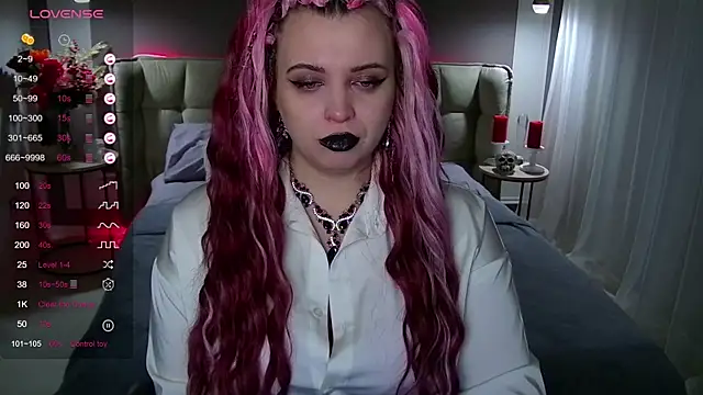 Miss Maya Mils online show from 02/09/25, 01:00