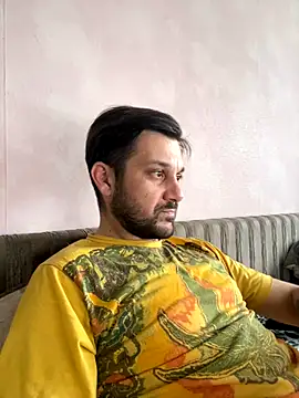 MaeltraJoy online show from 10/24/25, 10:00