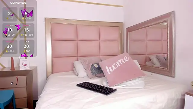 Snapshot of Keyla_Spencer chatting on 12/05/24, 12:00 Keyla Spencer online show from 12/05/24, 12:00