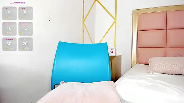 Snapshot of Keyla_Spencer chatting on 03/07/25, 02:01 Keyla Spencer online show from 03/07/25, 02:01