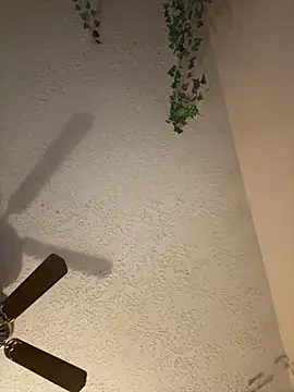 Snapshot of magicalc00ch chatting on 02/22/25, 07:01 magicalc00ch online show from 02/22/25, 07:01