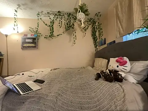 Snapshot of magicalc00ch chatting on 02/10/26, 11:20 magicalc00ch online show from 02/10/26, 11:20