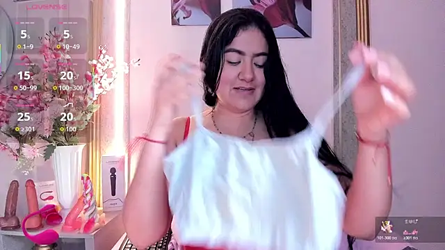 scarlet fostt  online show from 05/16/26, 12:26