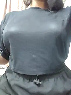 MohiniHott online show from 04/19/26, 05:18