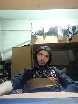 kleineid77 online show from 12/14/25, 04:34