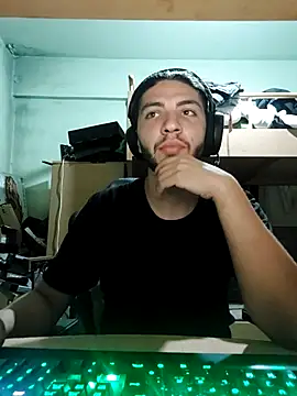 kleineid77 online show from 07/27/26, 06:59