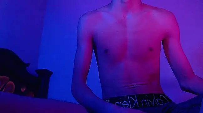 isaaclatino online show from 01/25/25, 04:56