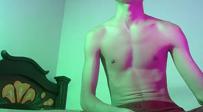 isaaclatino online show from 01/28/25, 05:54