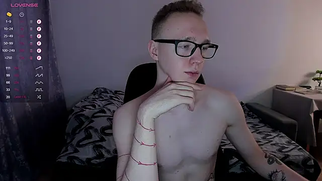 Alex silents online show from 03/03/25, 01:09