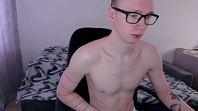 Alex silents online show from 03/19/25, 10:00