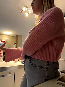 casalinga88 online show from 11/12/25, 12:27