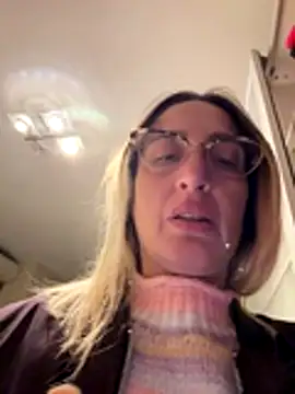 casalinga88 online show from 12/14/25, 12:38