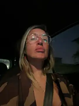 casalinga88 online show from 04/19/26, 06:21