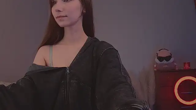 Snapshot of lezyliza chatting on 04/19/26, 04:56 lezyliza online show from 04/19/26, 04:56