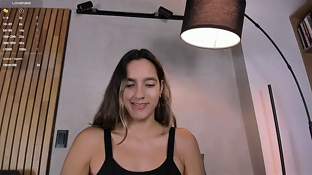 Snapshot of honeyhot69__ chatting on 02/23/25, 11:33 honeyhot69 online show from 02/23/25, 11:33