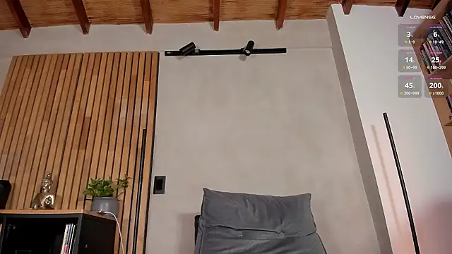 Snapshot of honeyhot69__ chatting on 02/03/26, 11:59 honeyhot69 online show from 02/03/26, 11:59