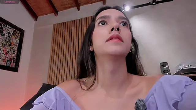 honeyhot69   online show from 03/13/26, 11:50