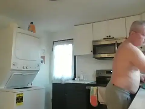 Snapshot of keiferkriss chatting on 01/14/25, 09:30 keiferkriss online show from 01/14/25, 09:30