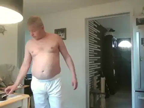 Snapshot of keiferkriss chatting on 01/19/25, 09:13 keiferkriss online show from 01/19/25, 09:13