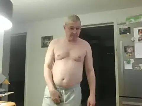 Snapshot of keiferkriss chatting on 01/22/25, 12:06 keiferkriss online show from 01/22/25, 12:06