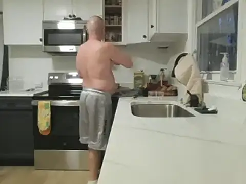 Snapshot of keiferkriss chatting on 02/25/25, 11:22 keiferkriss online show from 02/25/25, 11:22