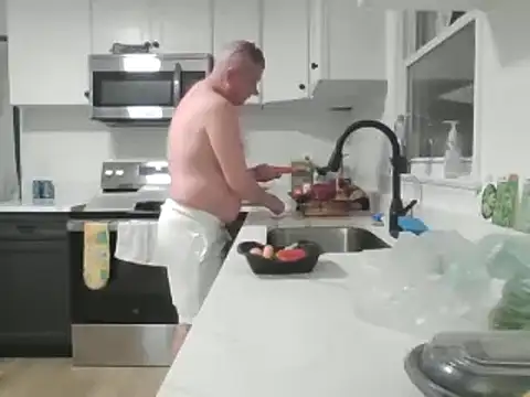 Snapshot of keiferkriss chatting on 03/01/25, 12:28 keiferkriss online show from 03/01/25, 12:28