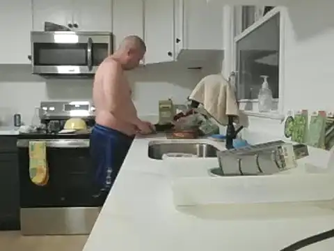 Snapshot of keiferkriss chatting on 03/01/25, 11:47 keiferkriss online show from 03/01/25, 11:47