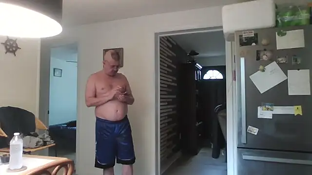 Snapshot of keiferkriss chatting on 09/25/25, 05:49 keiferkriss online show from 09/25/25, 05:49